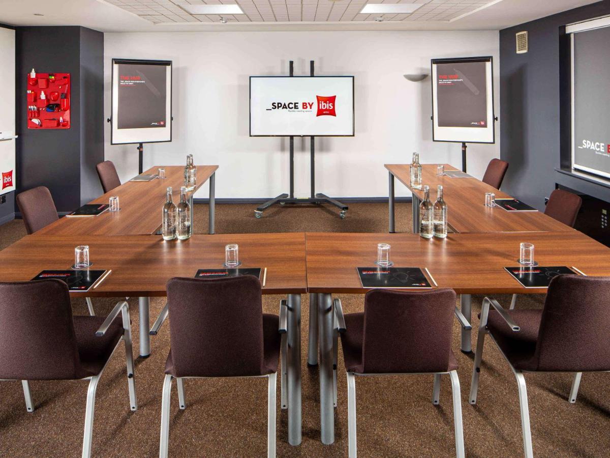Ibis Rugby East Hotel Crick  Kültér fotó