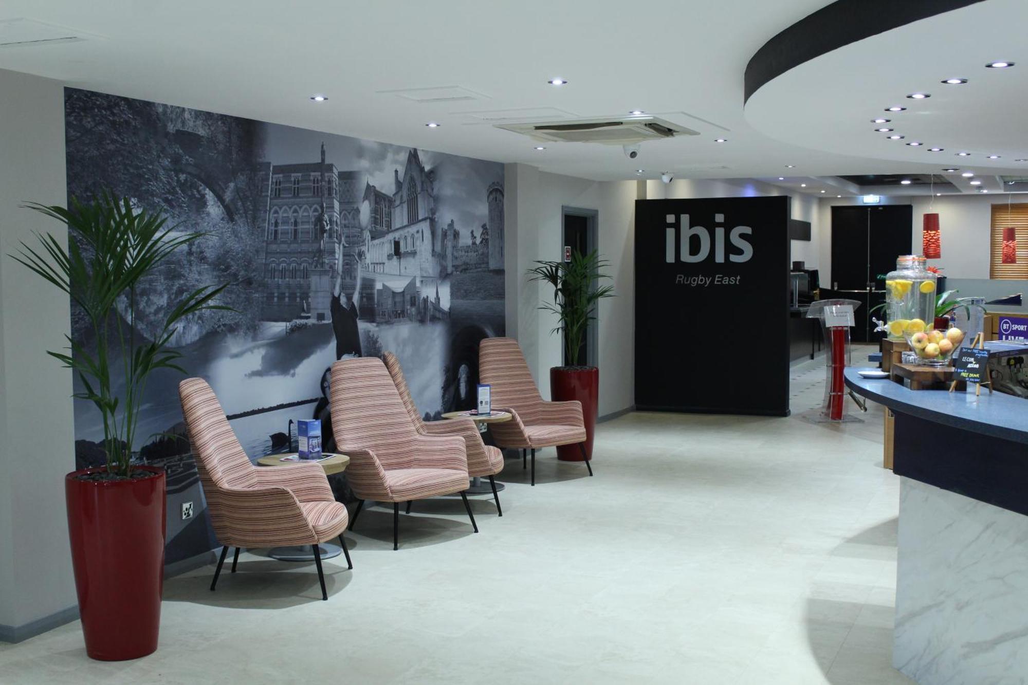 Ibis Rugby East Hotel Crick  Kültér fotó