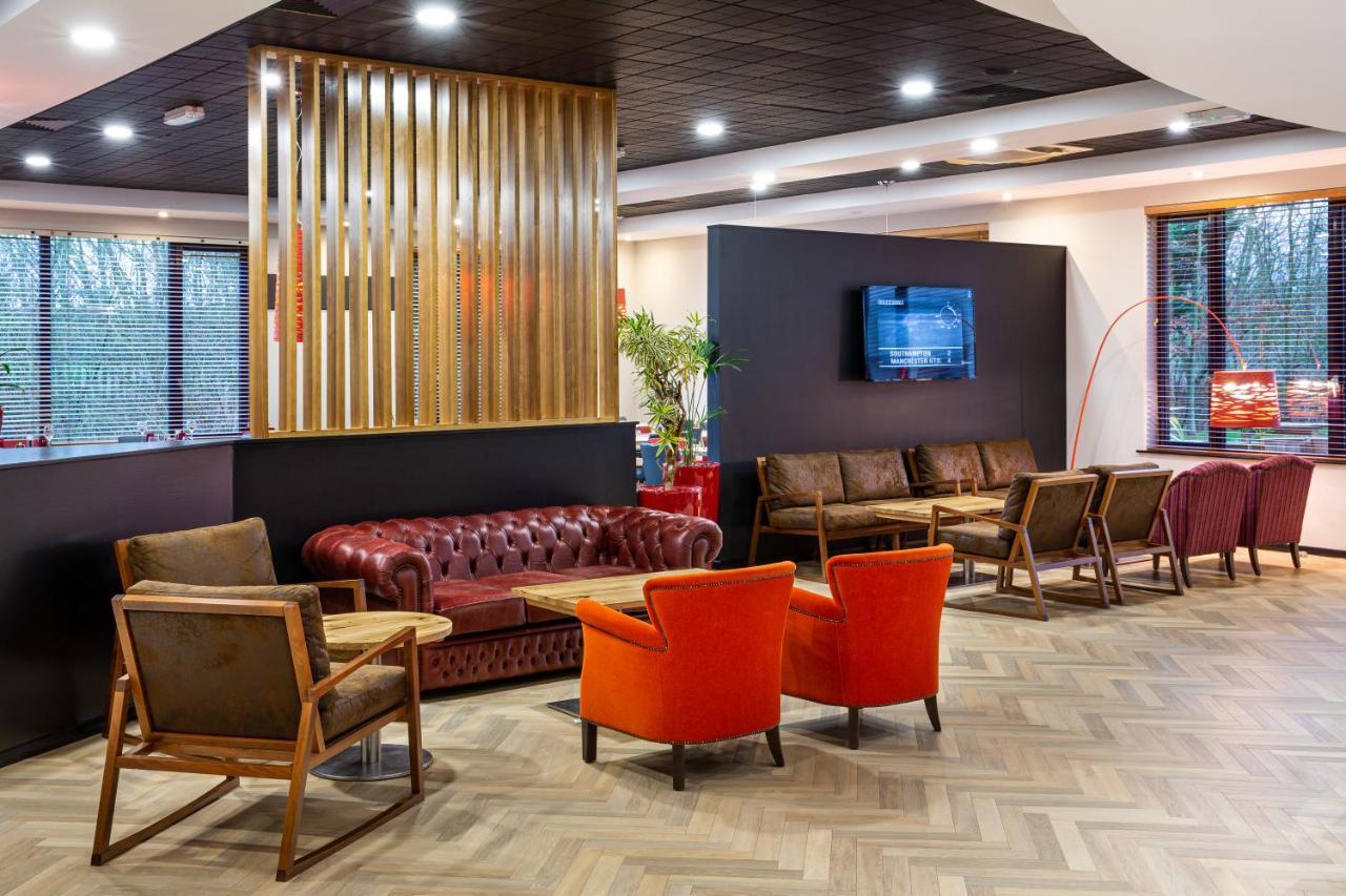 Ibis Rugby East Hotel Crick  Kültér fotó