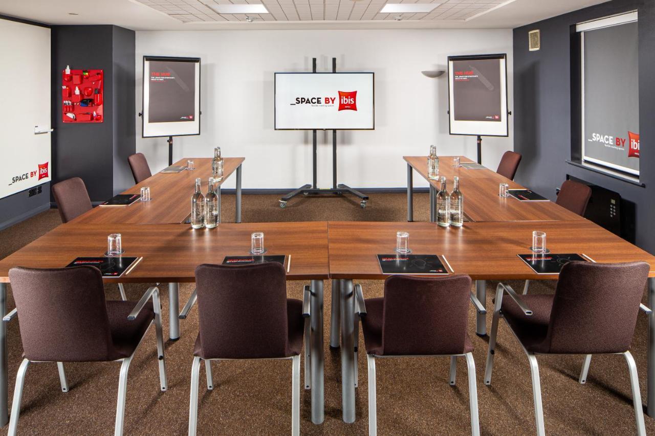 Ibis Rugby East Hotel Crick  Kültér fotó